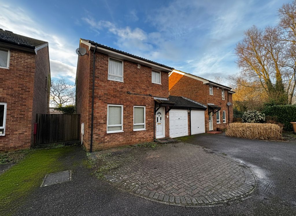 Property photo 1 of 12