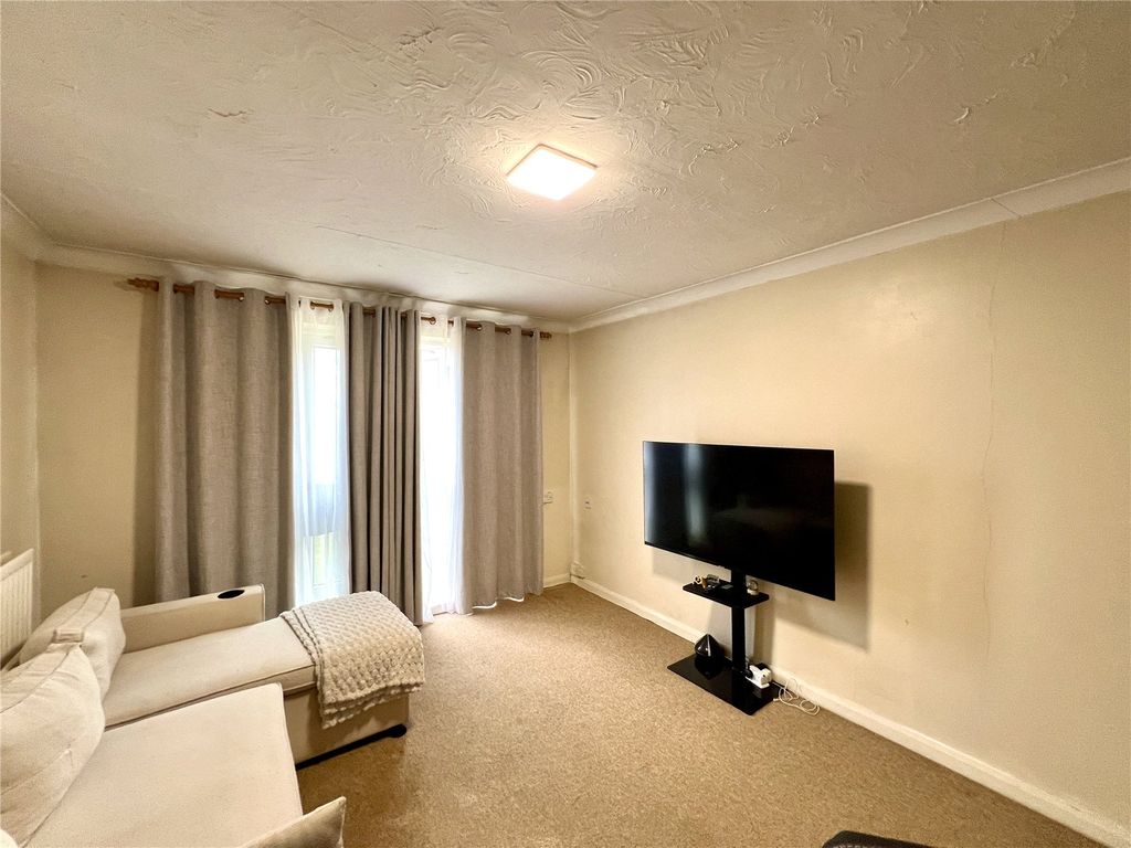 Property photo 2 of 8 Reception Room