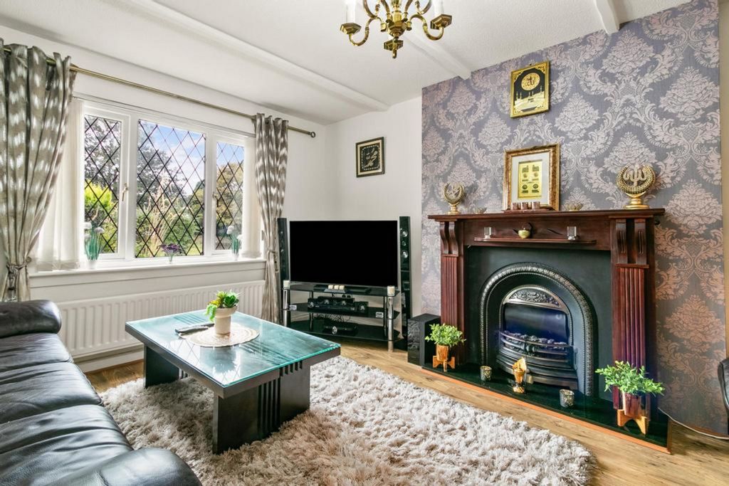 Property photo 2 of 26