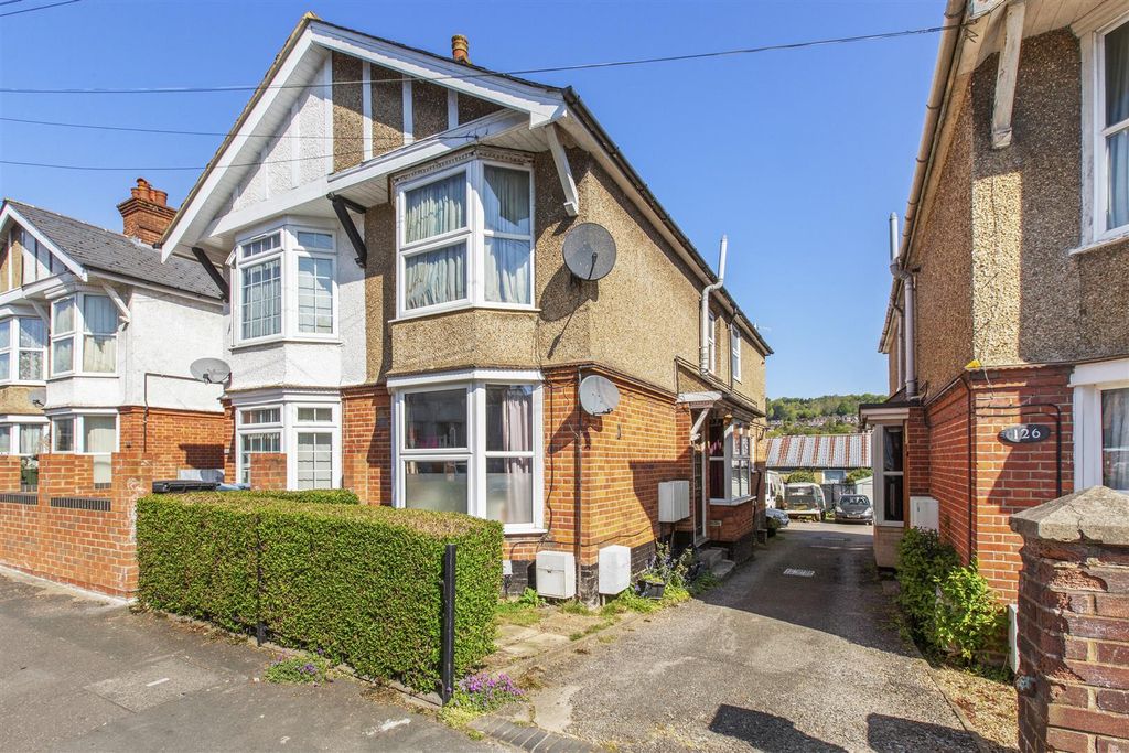 Property photo 1 of 13