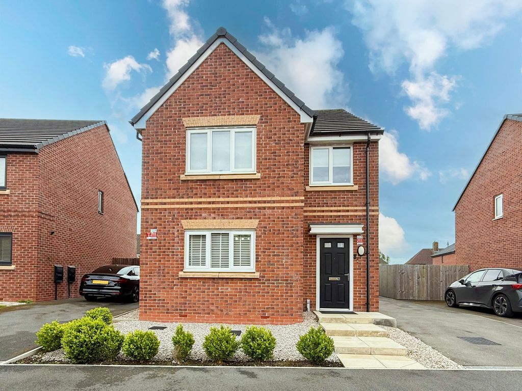 Property photo 1 of 22