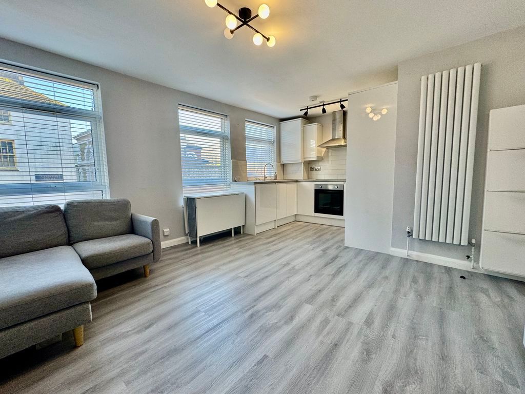 Property photo 1 of 9 Photo 1