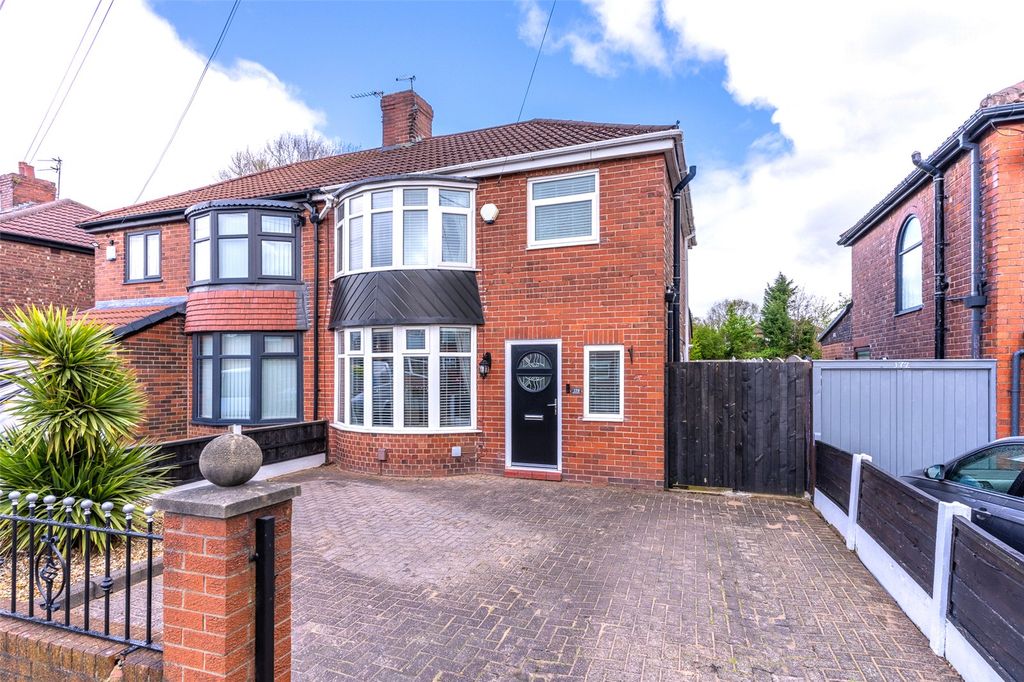 Property photo 2 of 26 External