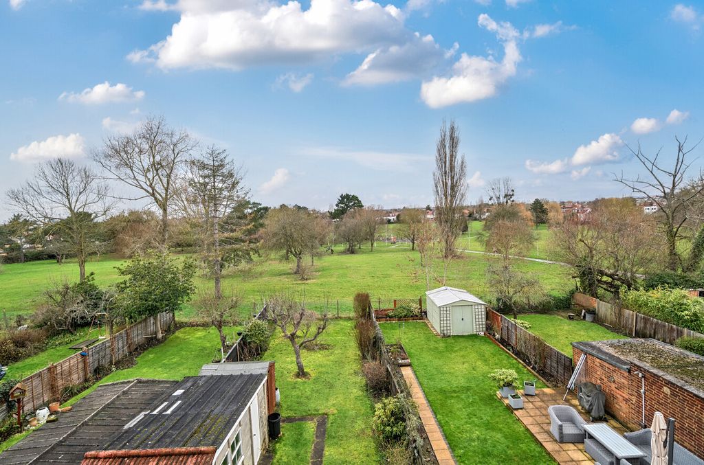 Property photo 2 of 20 1415706-7-6993079...