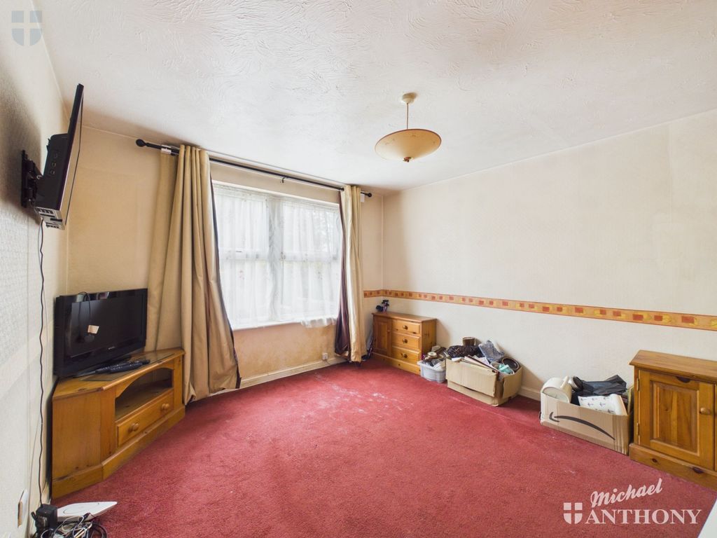 Property photo 2 of 13 Cam03218G0-Pr1018-Still001