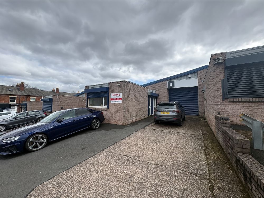 Property photo 1 of 7