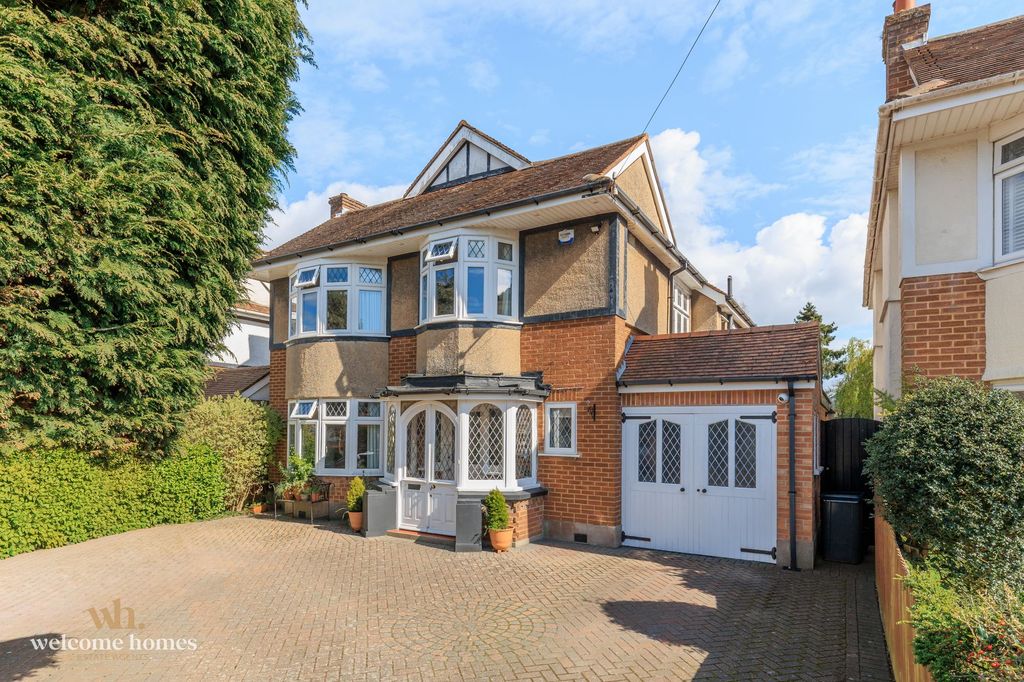 Property photo 1 of 25