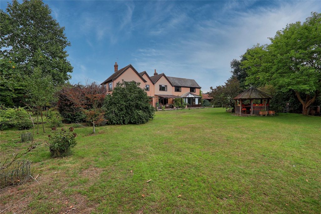 Property photo 1 of 82 Picture No. 17