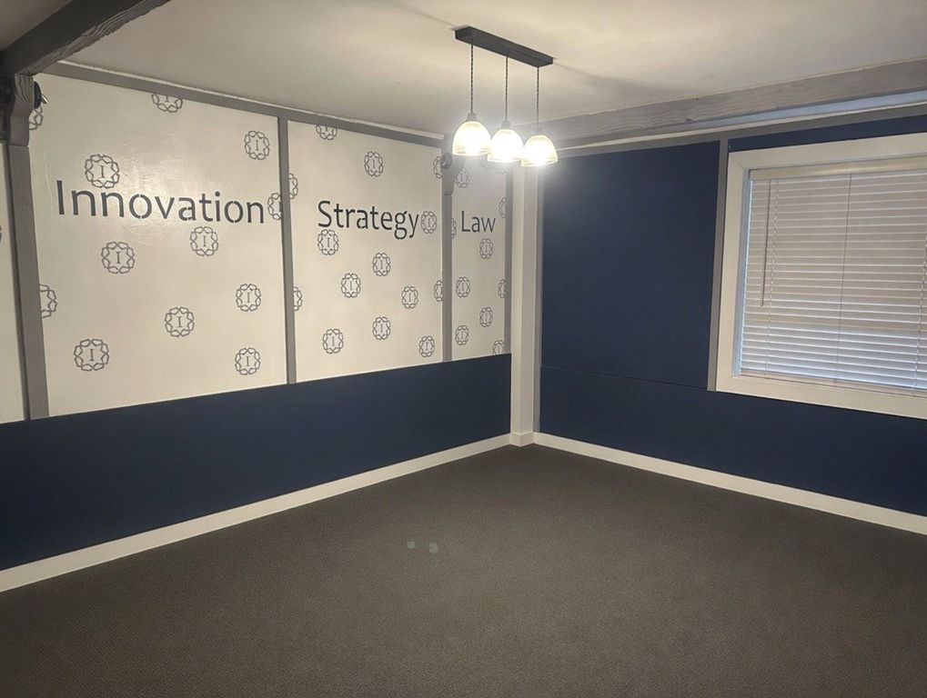 Property photo 2 of 12 Sitting Room