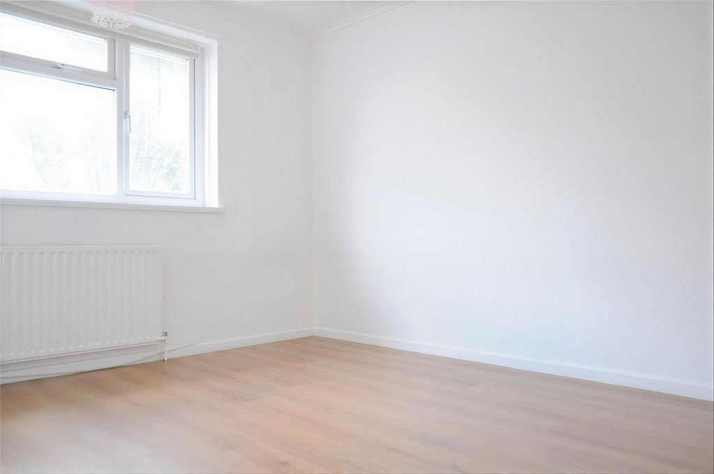 Property photo 2 of 5 9E22Db01-2B59-47B6-Bc28-F99c1Fc47Fc0.Jpg