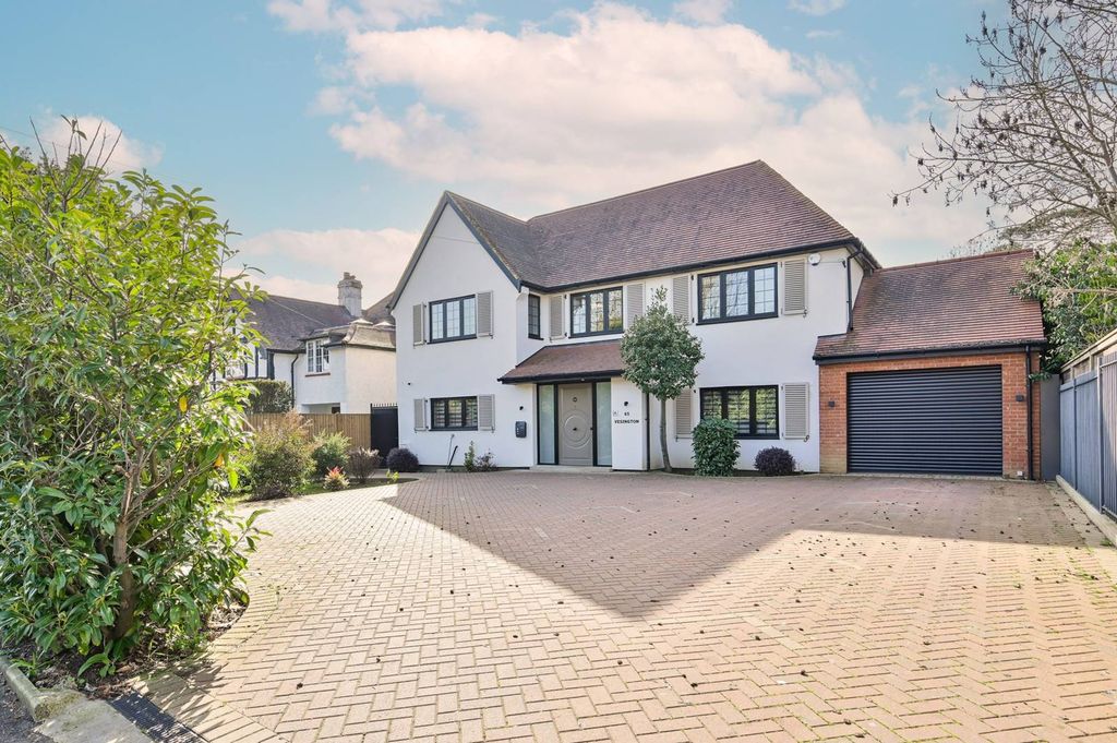 Property photo 1 of 15