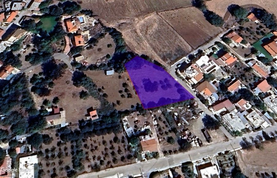 Property photo 1 of 1