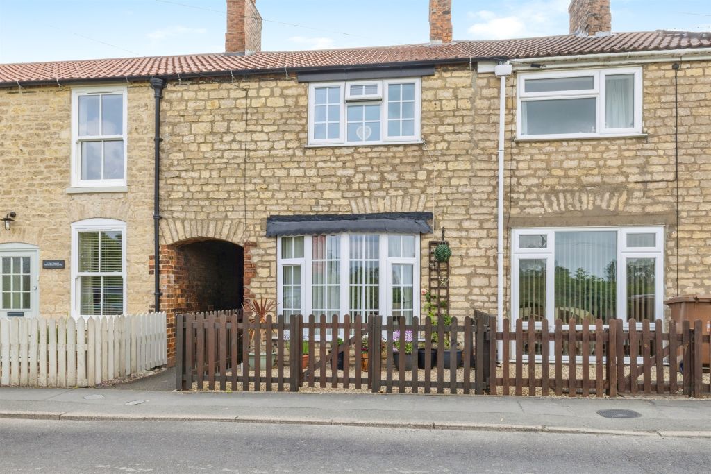Property photo 1 of 17