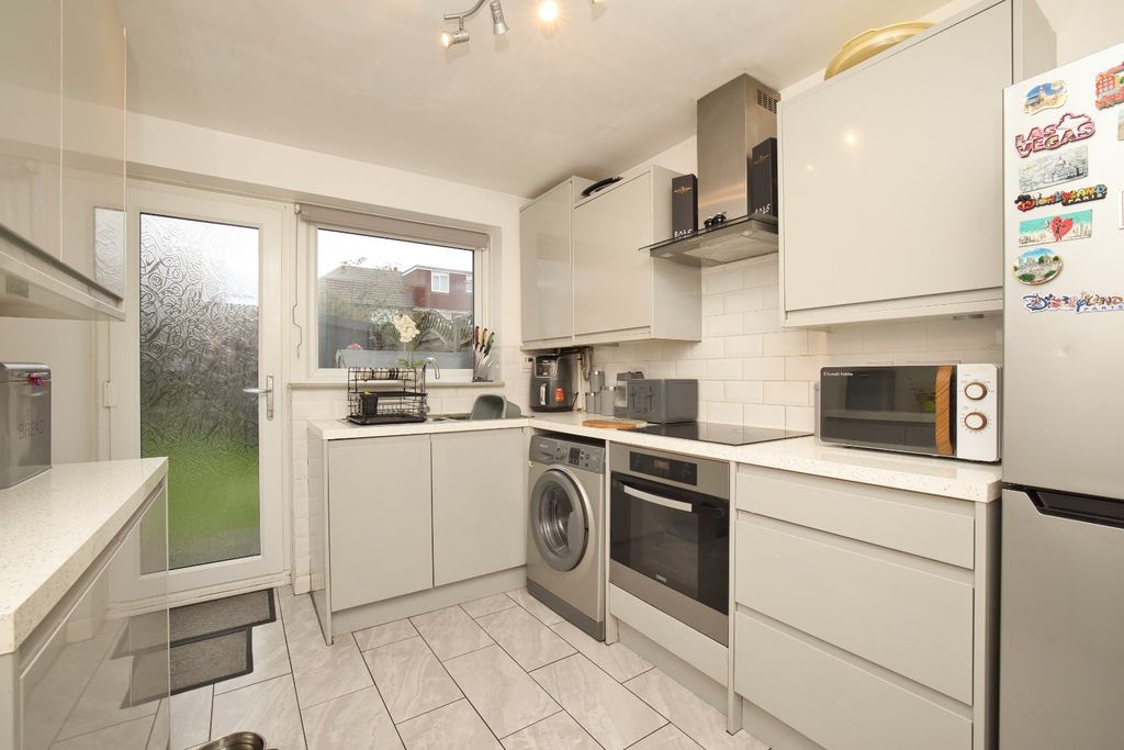 Property photo 3 of 14 Picture 3