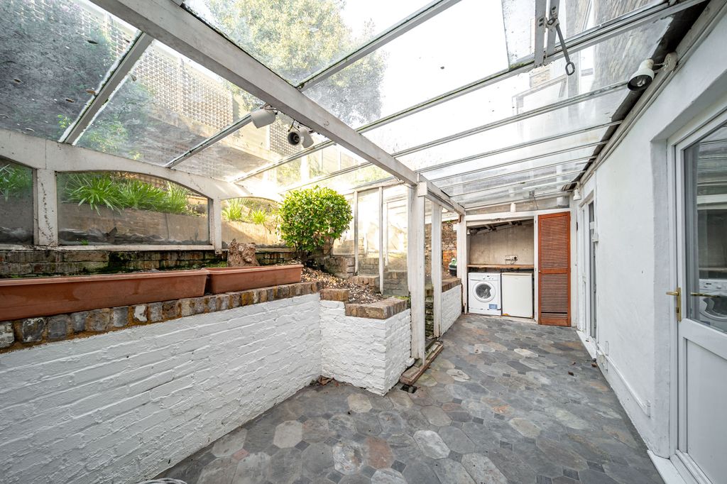 Property photo 3 of 9 Dsc07193