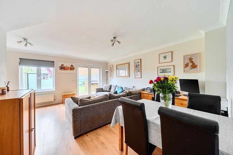 Property photo 2 of 18