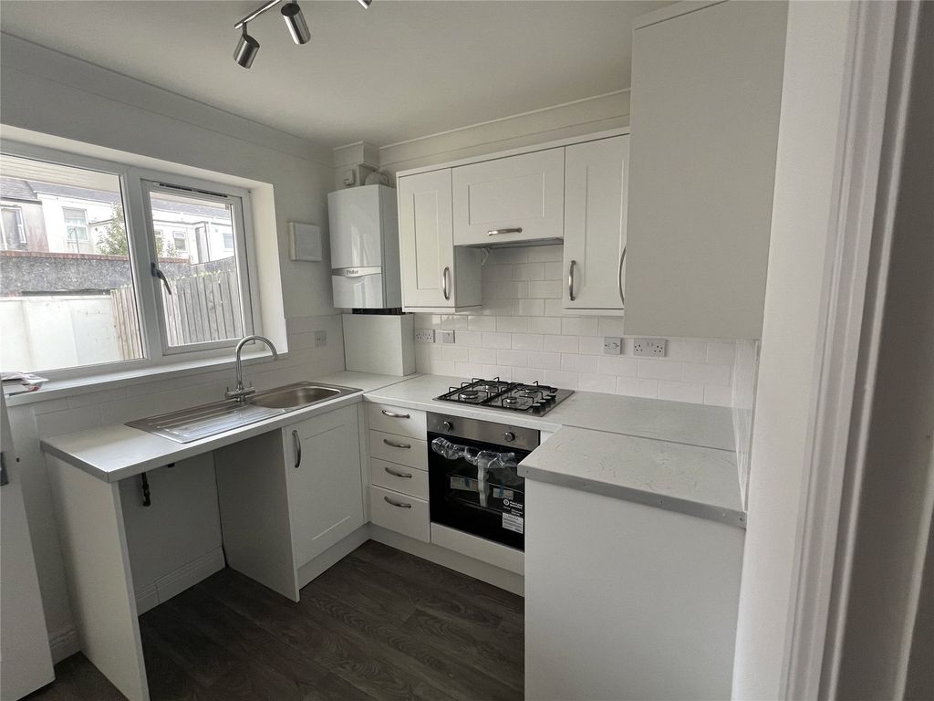 Property photo 3 of 10 Picture No. 28