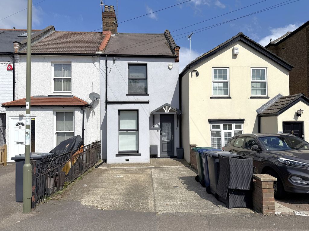 Property photo 1 of 9