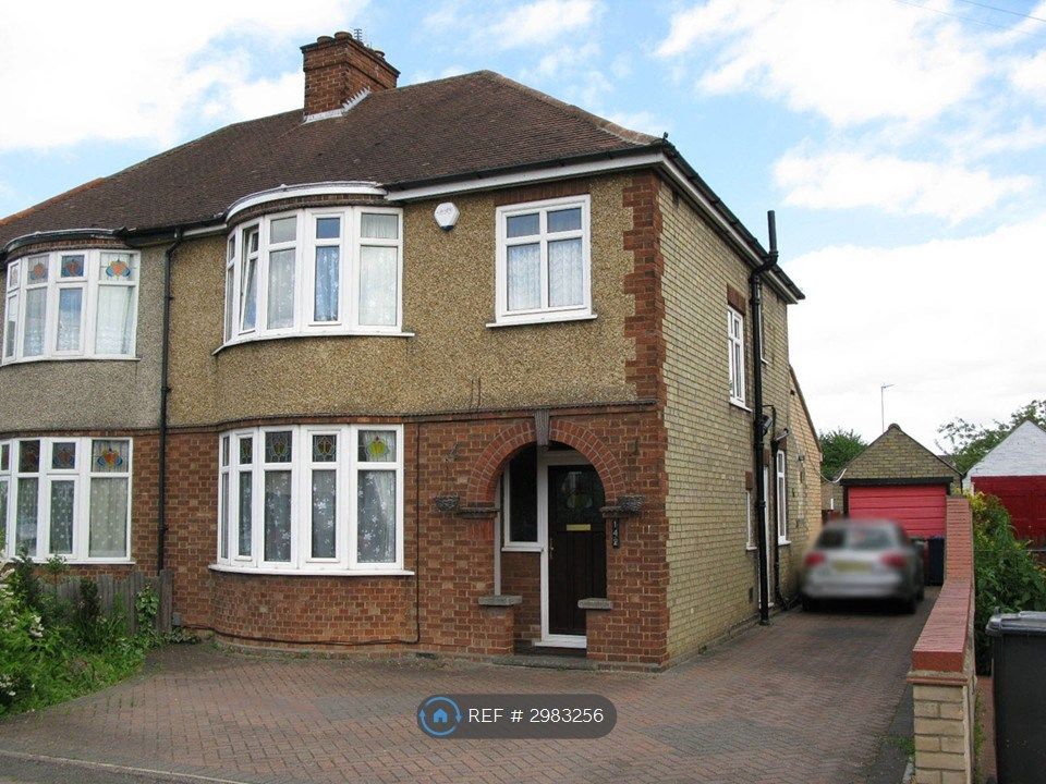 Property photo 1 of 9 Front