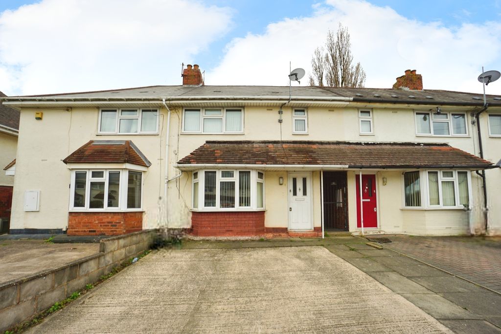 Property photo 1 of 11 Front View