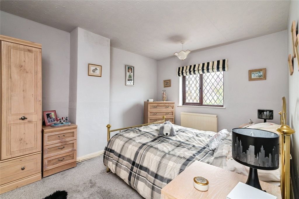 Property photo 3 of 22 Picture No. 39