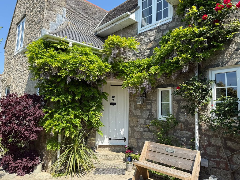 Property photo 2 of 24