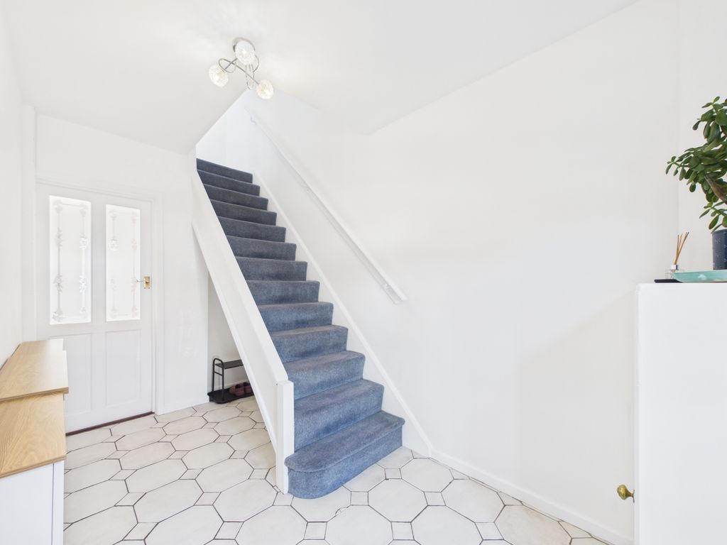 Property photo 2 of 19 Wentworth