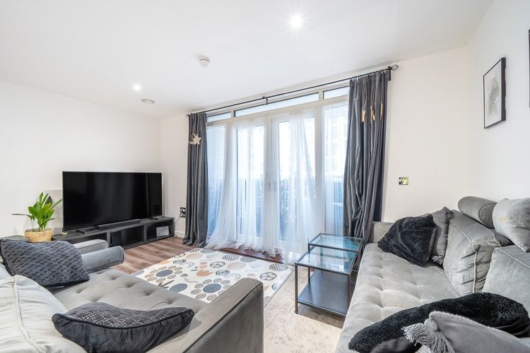 Property photo 2 of 16