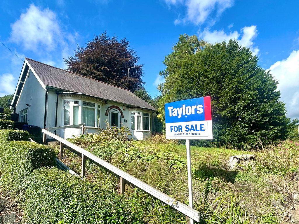 Property photo 1 of 16