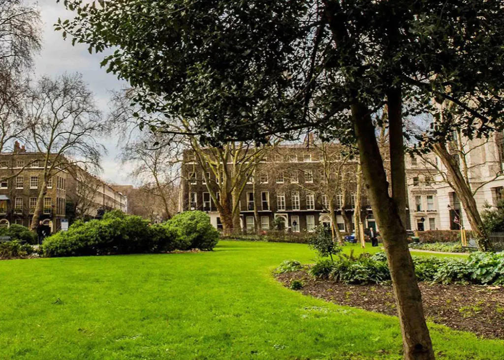 Property photo 1 of 5