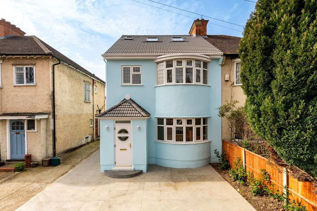 Property photo 1 of 13