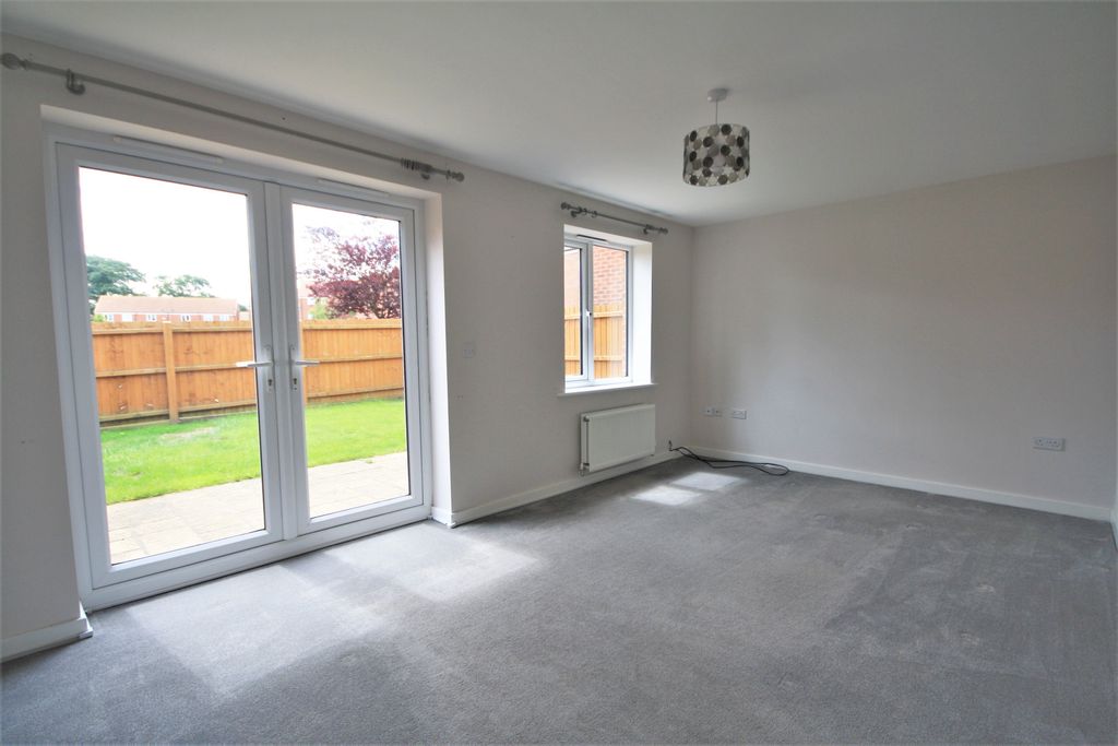 Property photo 2 of 15 Img_2269