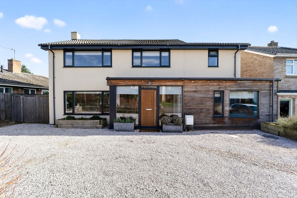 Property photo 1 of 22