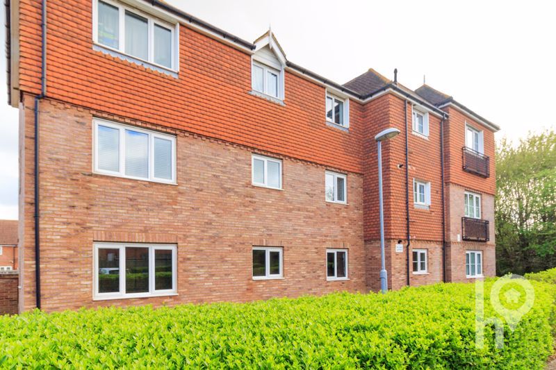 Property photo 3 of 7 Photo 7