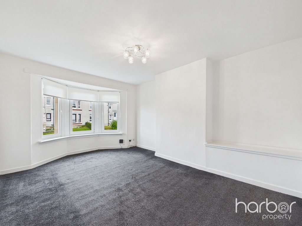 Property photo 2 of 17 5415134