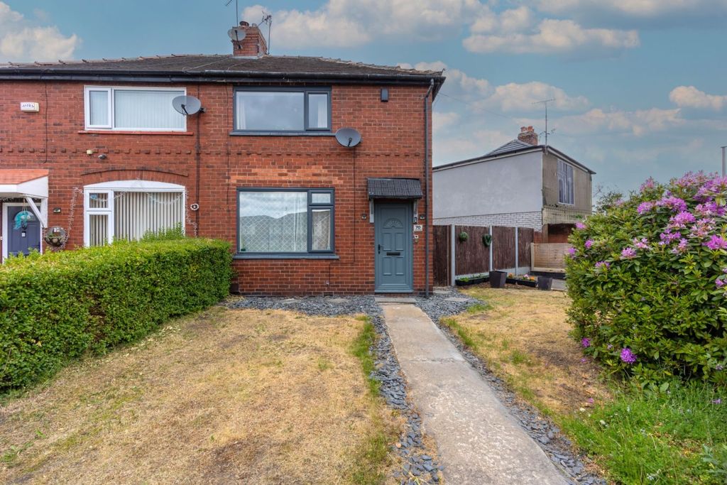 Property photo 1 of 16