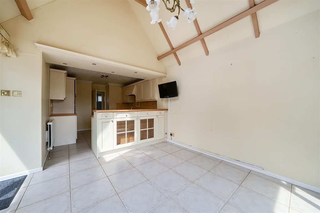 Property photo 3 of 17 1497128 (4).Jpg