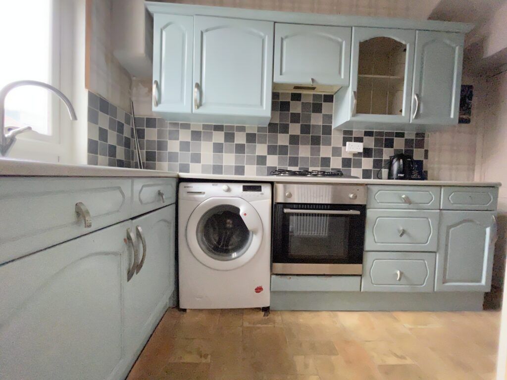 Property photo 3 of 6