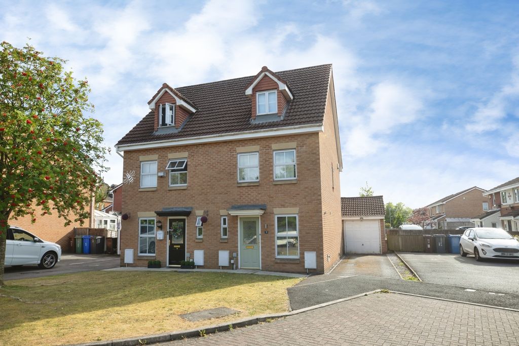Property photo 1 of 19 Pbox-Img.Jpg
