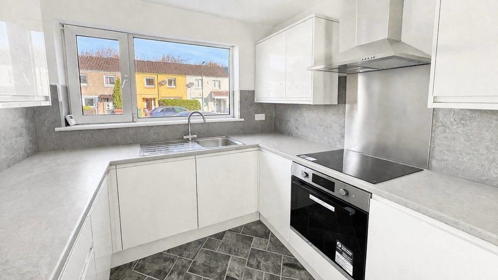 Property photo 3 of 27 3