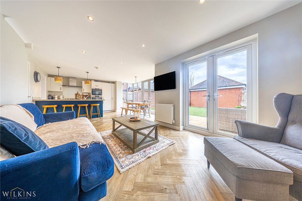 Property photo 2 of 50 Picture No. 10