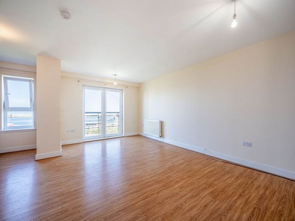 Property photo 3 of 13 Dsc_9990-Hdr