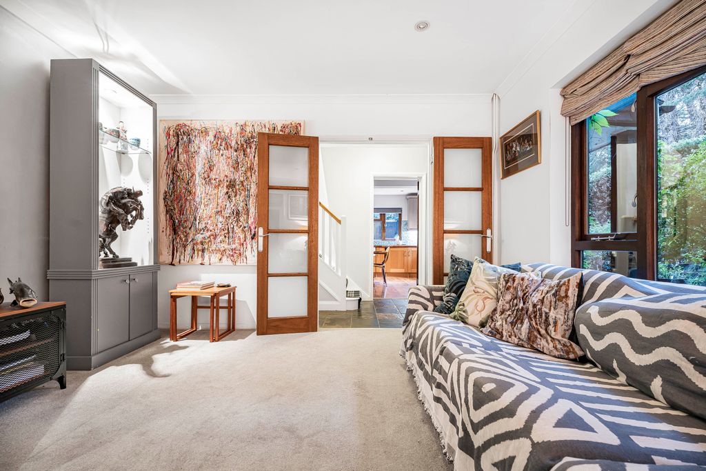 Additional image 9 of 4 bed detached house for saleCastleleigh Court, Enfield EN2