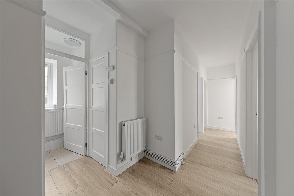 Property photo 3 of 11 094A8214.Jpg