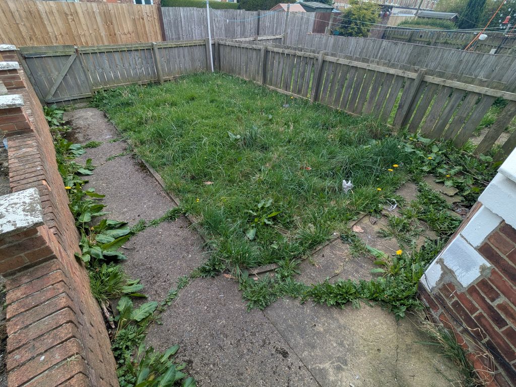 Property photo 3 of 18