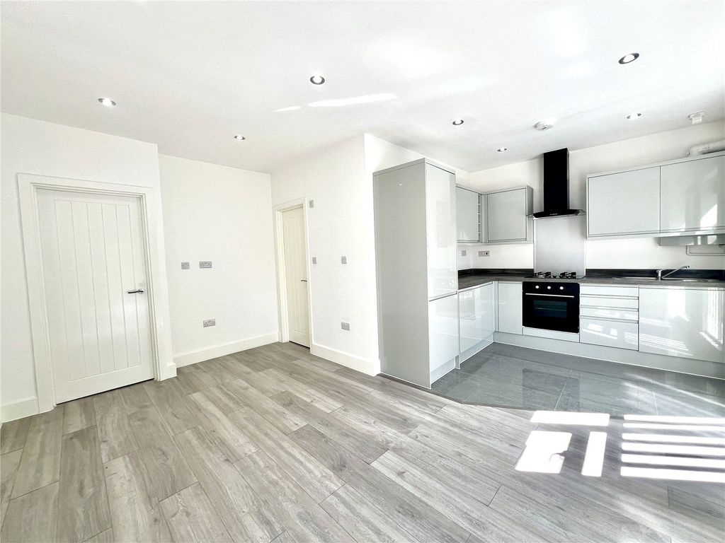 Property photo 1 of 11 Reception Room