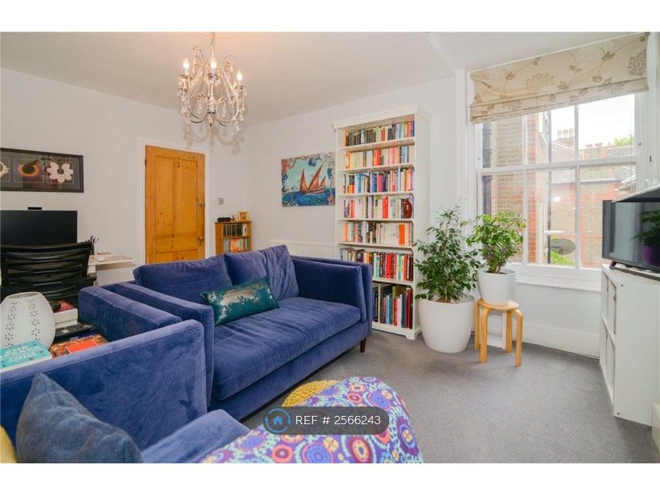 Property photo 2 of 17