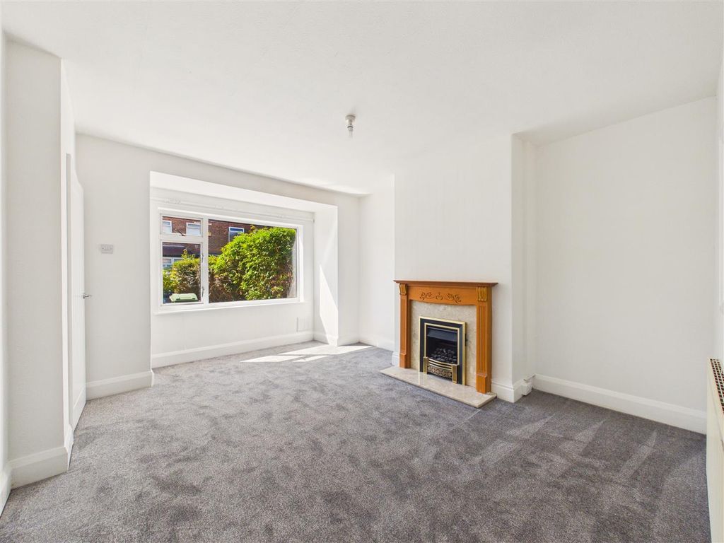 Property photo 2 of 9 Cam05451G0-Pr0180-Still004.Jpg