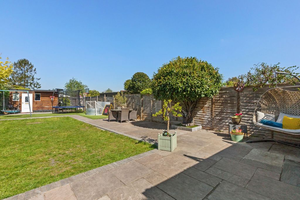 Property photo 2 of 13 Patio And Garden