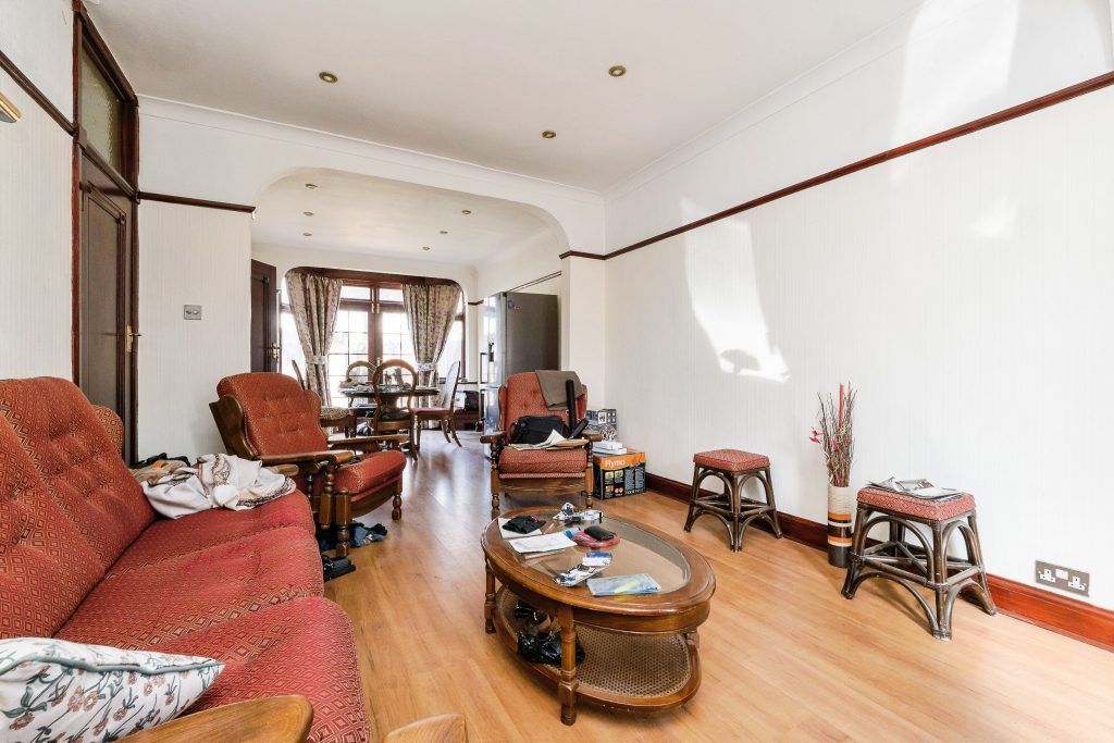 Property photo 2 of 22